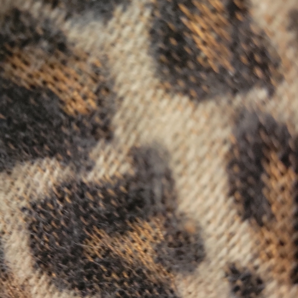 Sweater Cape By Always Fabulous Leopard Print 100% Acrylic OSFA - Picture 3 of 7